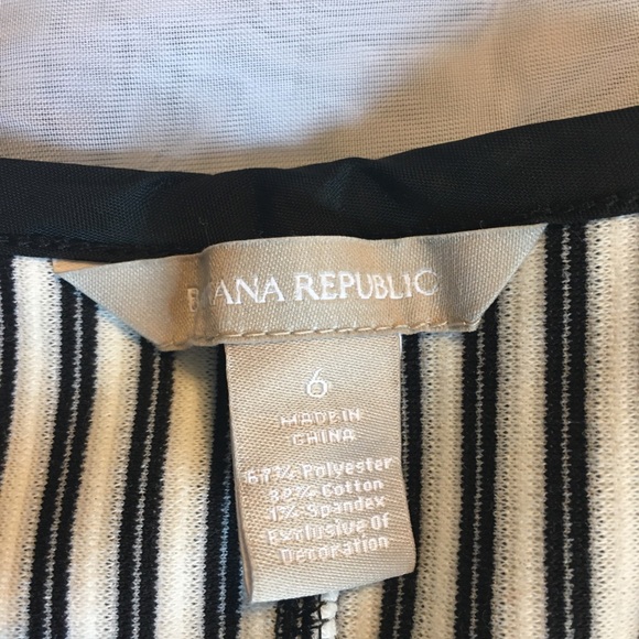 Banana Republic High Waisted Skater Skirt 6 - Picture 9 of 10